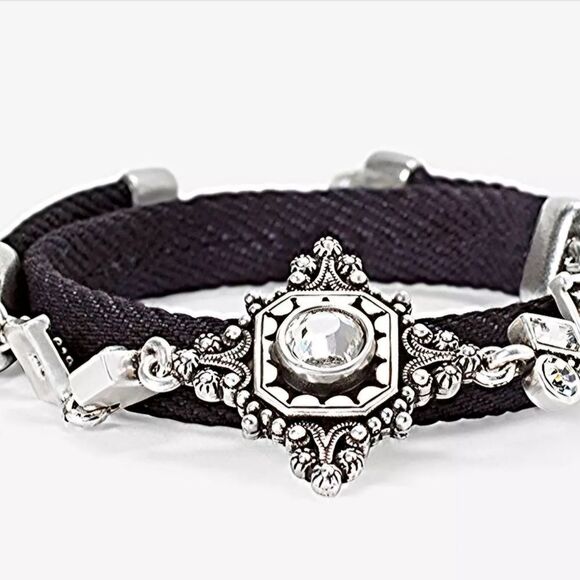 WHITE HOUSE BLACK MARKET ANTIQUED DIAMOND-SHAPE DENIM WRAP BRACELET NWT - Picture 4 of 8